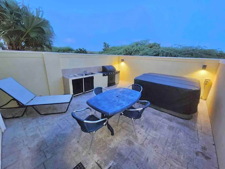 Сasa de vacaciones Condominio Gold Coast 2Br 3Bth Palm Beach